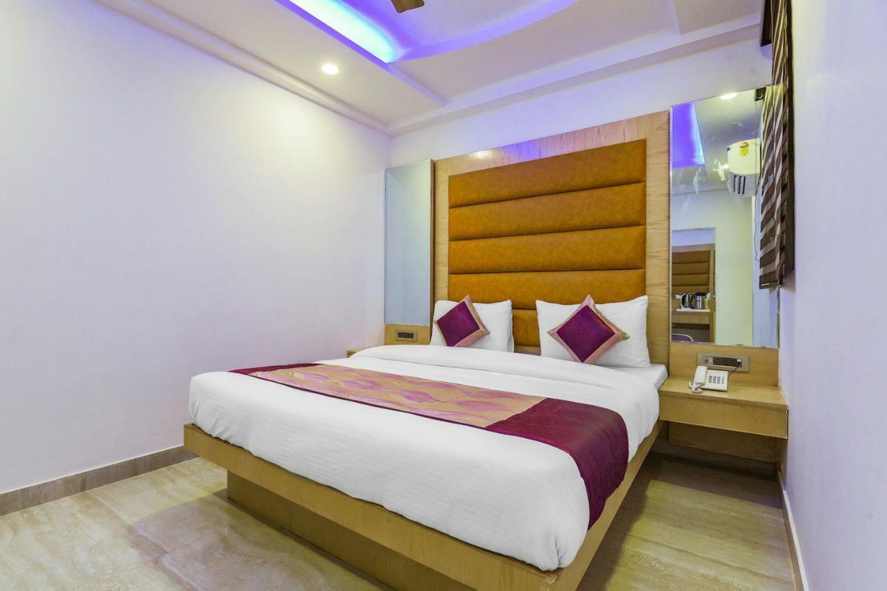 Hotel Maa Sharda 印多尔 外观 照片
